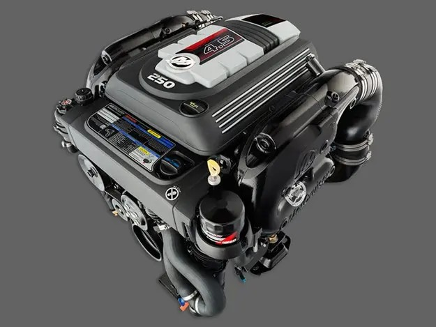 Review: MerCruiser 250 Stern Drive 4.5 V6 Marine Engine